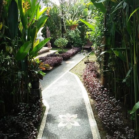 Rumah Rose ウブド エクステリア 写真